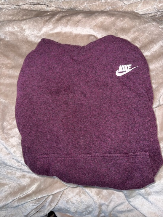 Nike Sweaters - Nike hoodie